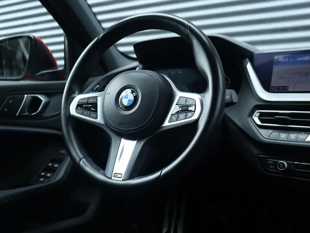 BMW 1 Serie 118i 2023 Benzine 29