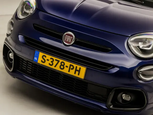 Fiat 500X 1.3 GSE Yacht Club Capri 2022 Benzine 31