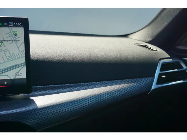 BMW i4 eDrive40 2025 Elektrisch 16