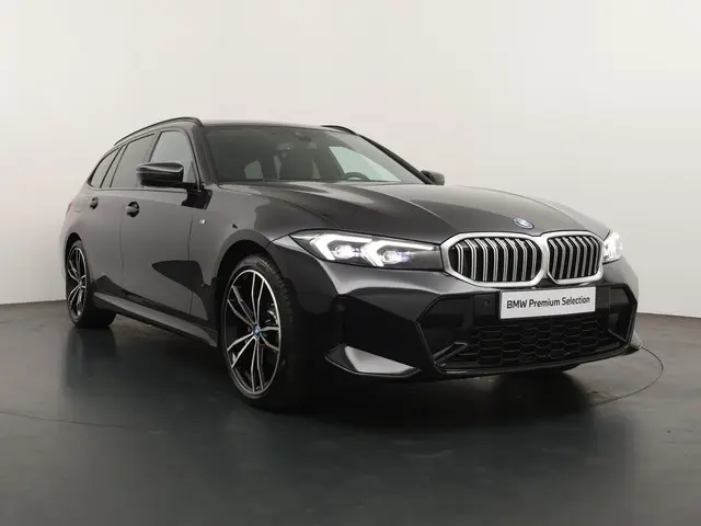 BMW 3 Serie Touring 320e 2024 Hybride Benzine 6