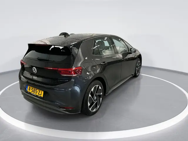 Volkswagen ID.3 3