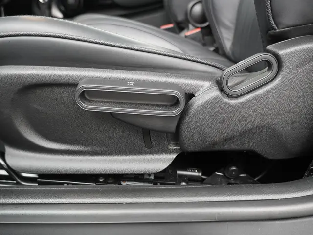 MINI Electric Yours 2021 Elektrisch 24