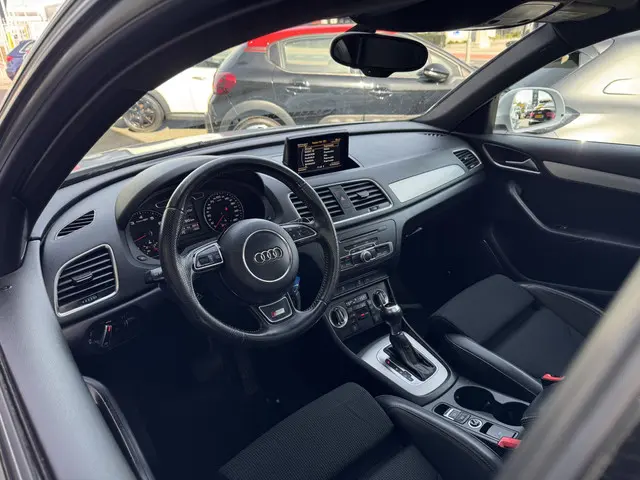 Audi Q3 1.4 TFSI Sport Edition 2015 Benzine 3