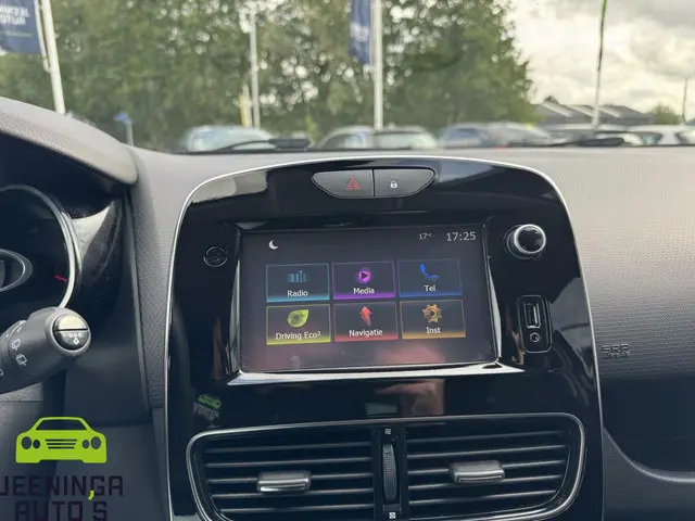 Renault Clio 0.9 TCe Limited 2018 Benzine 10