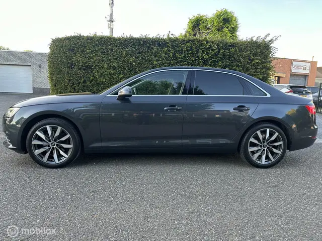 Audi A4 Limousine 1.4 TFSI Sport Pro Line 2016 Benzine 2