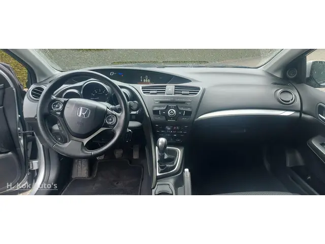 Honda Civic 1.4 Sport 2017 Benzine 21