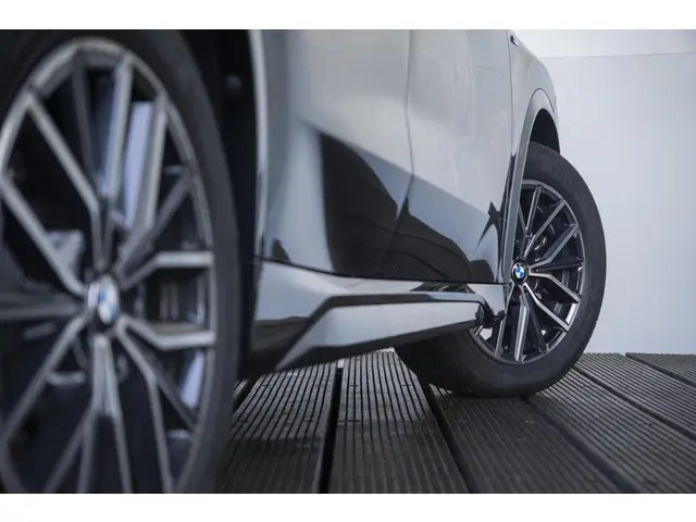 BMW X1 18i sDrive Aut. 2024 Benzine 53