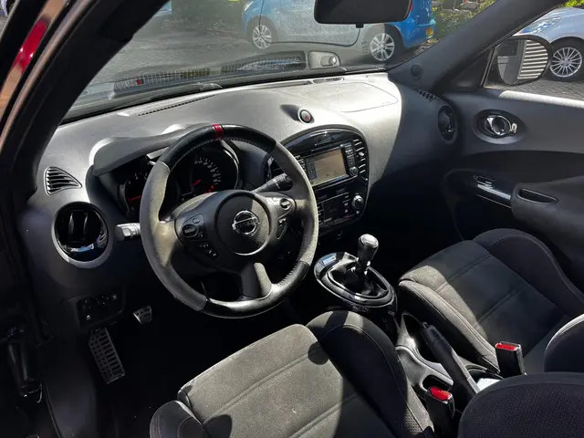 Nissan Juke 1.6 Turbo NISMO 2013 Benzine 10