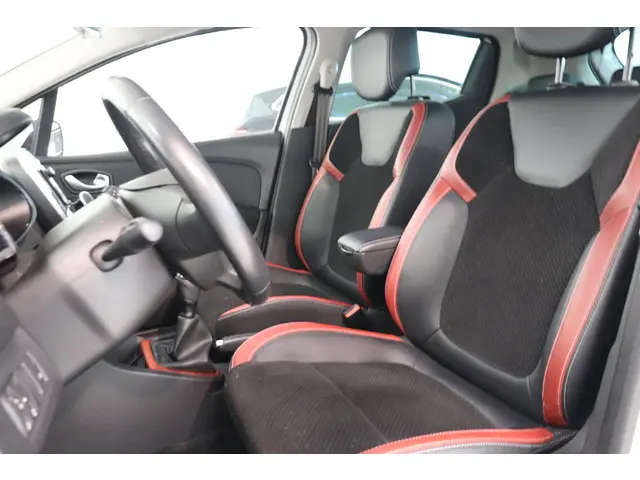 Renault Clio 0.9 TCe Intens 2018 Benzine 9