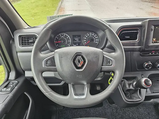 Renault Master 2.3 2024 Diesel 13
