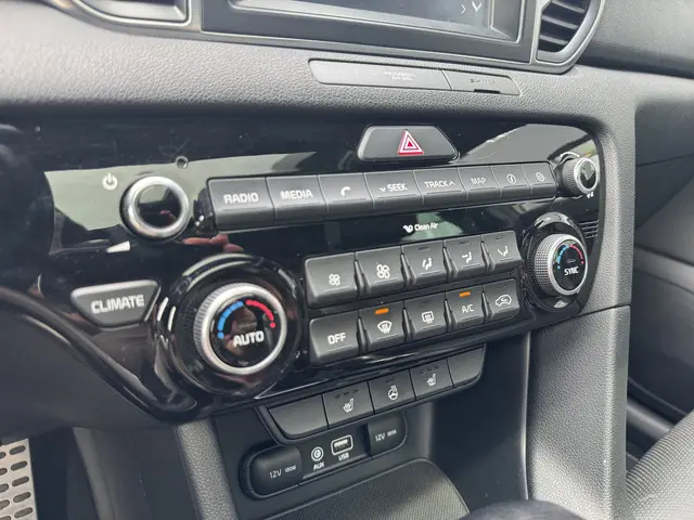 Kia Sportage 1.6 T-GDI 4WD GT-Line 2016 Benzine 32