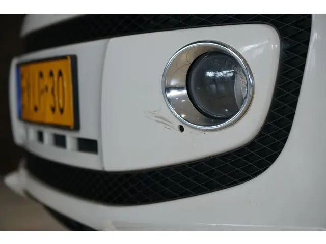 Volkswagen up! 1.0 cheer up! BlueMotion 2013 Benzine 26