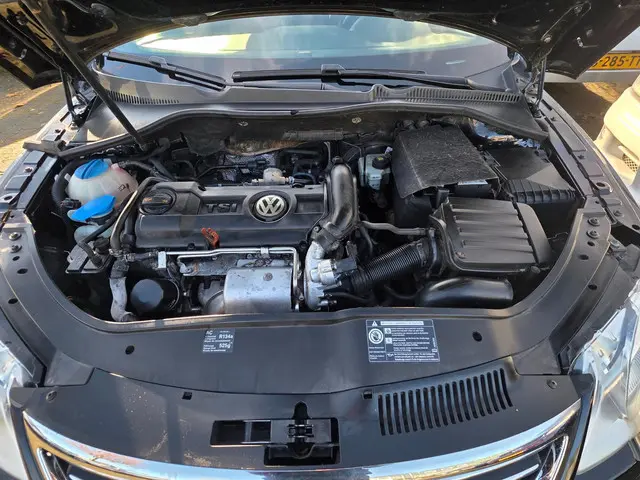 Volkswagen Eos 1.4 TSI Highline 2009 Benzine 29