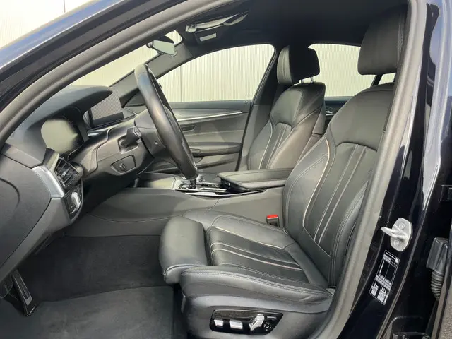 BMW 5 Serie 520i High Executive Edition 2020 Benzine 17