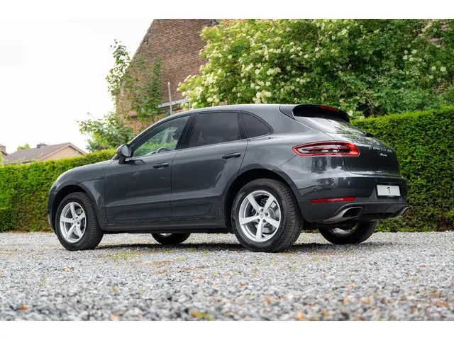 Porsche Macan 2.0 2018 Benzine 25