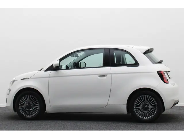 Fiat 500e Icon 42 kWh 2022 Elektrisch 15
