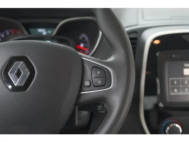 Renault Captur TCe 90 Limited 2018 Benzine 31