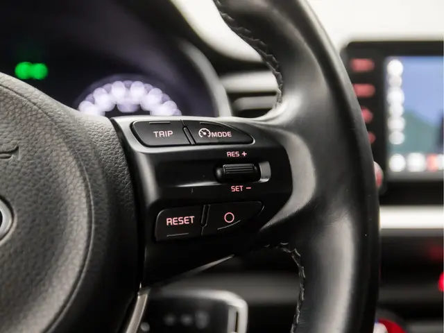 Kia Stonic 1.0 T-GDi DynamicLine 2019 Benzine 20