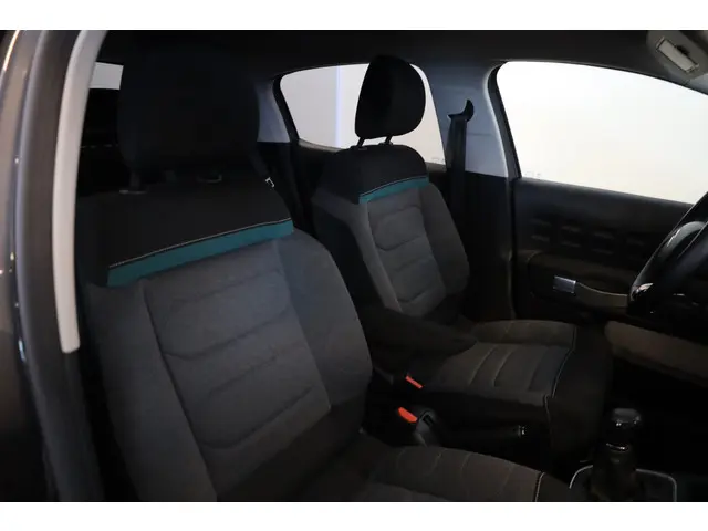 Citroën C3 PT 83 Shine 2021 Benzine 3