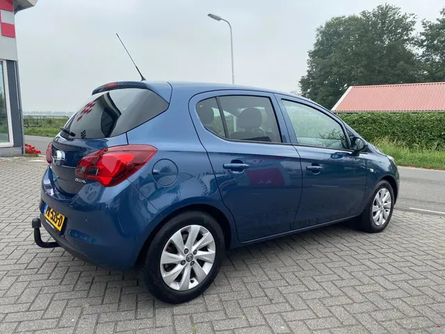 Opel Corsa 1.0 Turbo Cosmo RIJKLAARPRIJS! 2015 Benzine 6