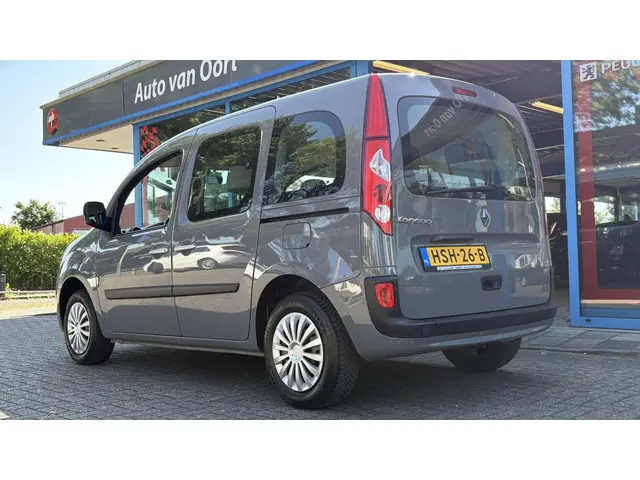 Renault Kangoo Family 1.6-16V Expression 2013 Benzine 6