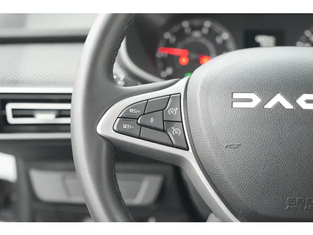 Dacia Sandero TCe 90 CVT Expression 2024 Benzine 27