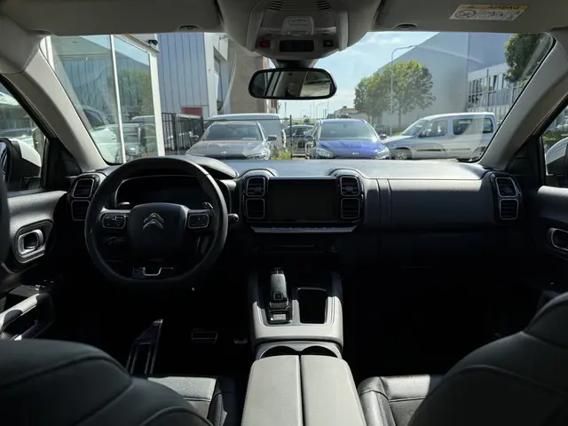 Citroën C5 Aircross 1.2 PureTech Shine 2022 Benzine 16