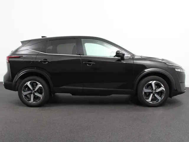 Nissan QASHQAI 1.3 MHEV Xtronic N-Connecta 2024 Benzine 8