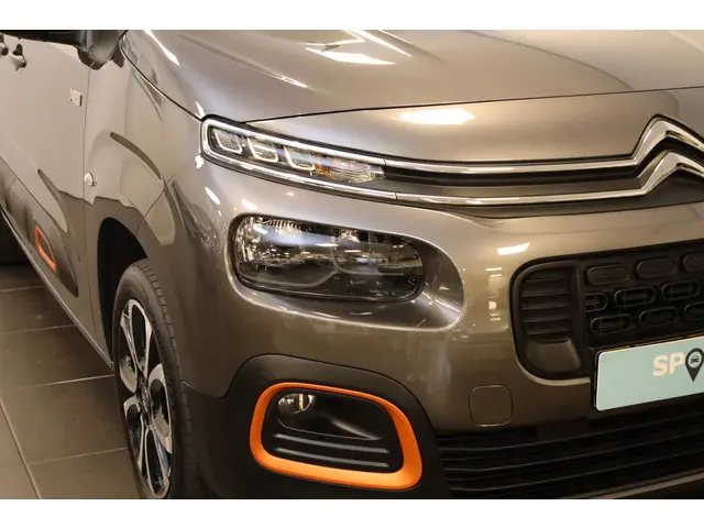 Citroën Berlingo PT 130 Shine Automaat-8 2020 Benzine 8