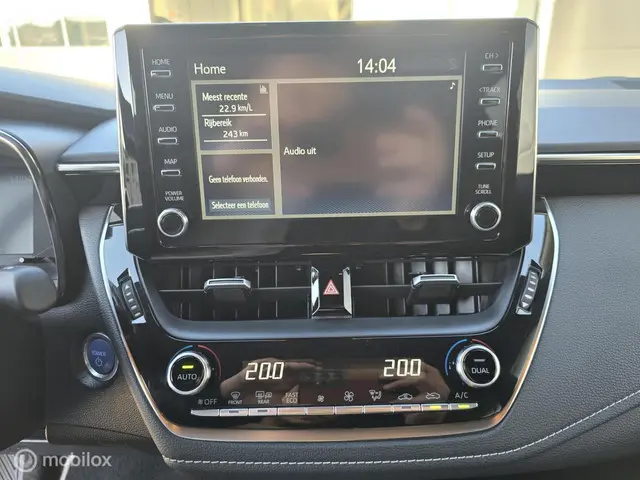 Toyota Corolla 2.0 Hybrid Dynamic 2021 Hybride Benzine 13