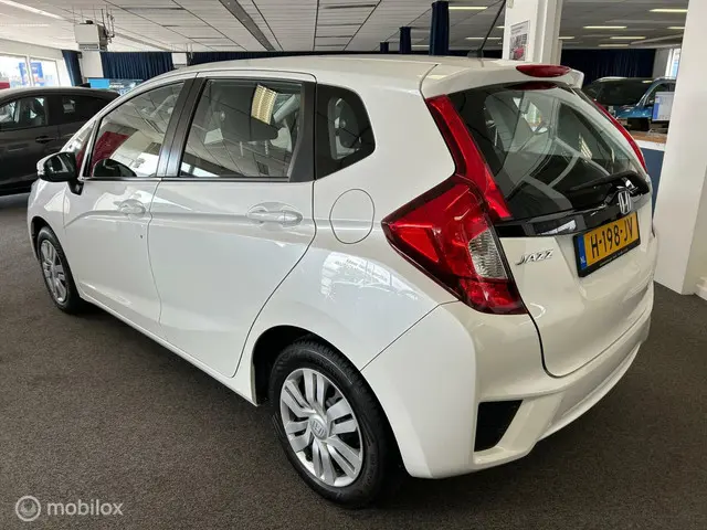 Honda Jazz 1.3 i-VTEC Trend 2018 Benzine 6
