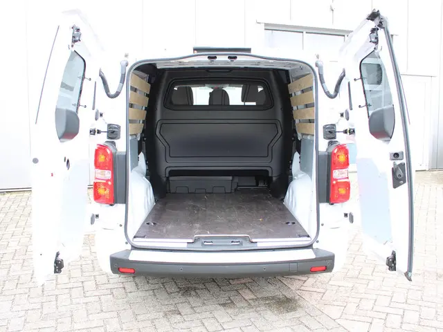 Peugeot e-Expert EV L3 DC 75 kWh 2023 Elektrisch 18