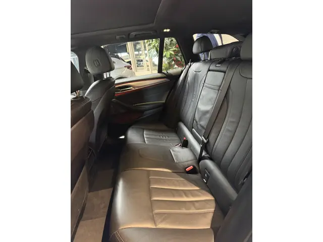 BMW 5 Serie Touring 530i High Executive 2018 Benzine 22