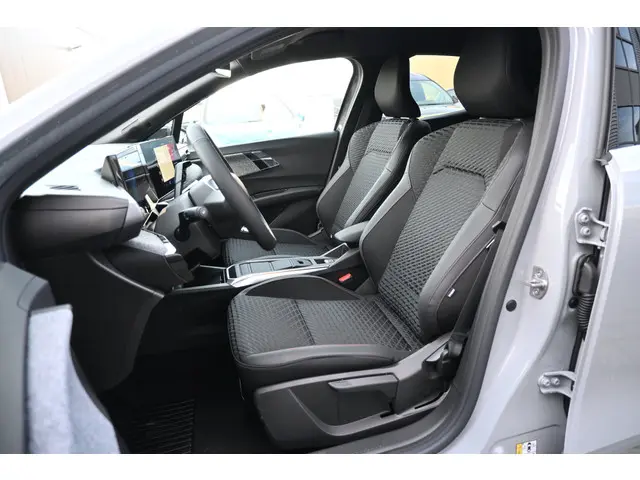 Renault Clio esprit Alpine 2026 Hybride Benzine 15