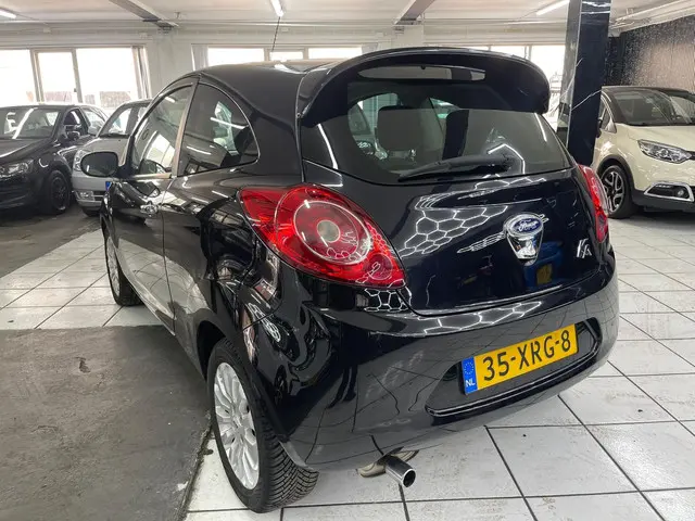 Ford Ka 1.2 Titanium X start/stop 2012 Benzine 6