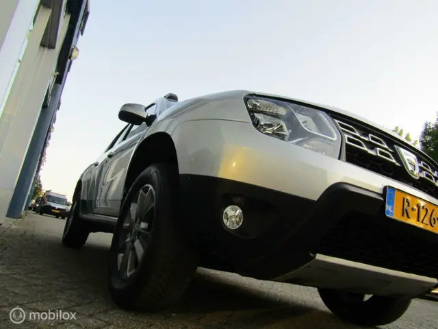 Dacia Duster 1.6 SCe 4x2 2017 Benzine 17