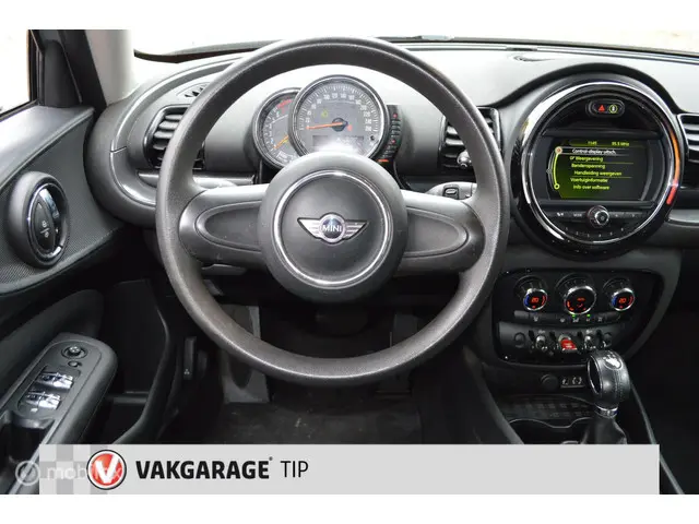 MINI Clubman 1.5 One Business 2017 Benzine 20