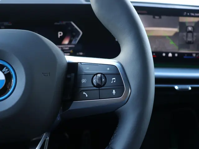 BMW iX2 xDrive30 2025 Elektrisch 19