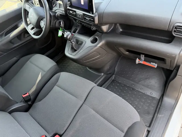 Citroën Berlingo 1.5 BlueHDI 102PK EURO6 2022 Diesel 32