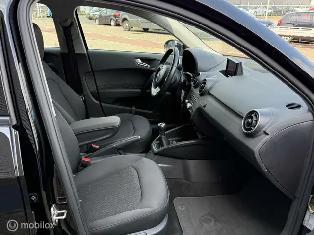 Audi A1 Sportback 1.0 TFSI Sport 2017 Benzine 13