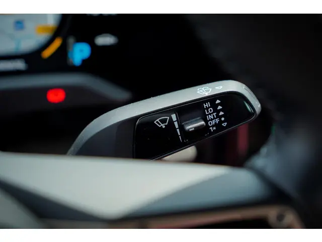 Porsche Taycan 4S Performance 84 kWh 2020 Elektrisch 40