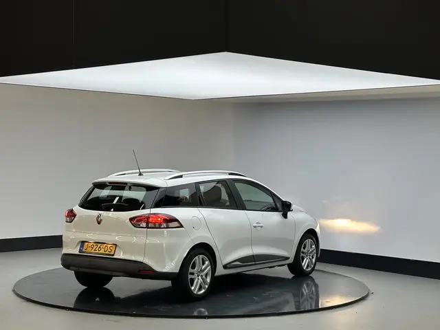 Renault Clio Estate 0.9 TCe Zen 2020 Benzine 9