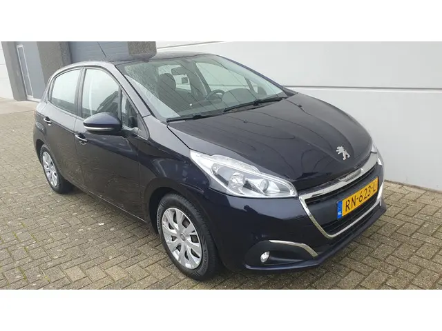 Peugeot 208 1.2 PureTech Blue Lion 2017 Benzine 10