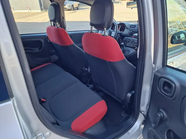 Fiat Panda 1.2 Popstar 2017 Benzine 26