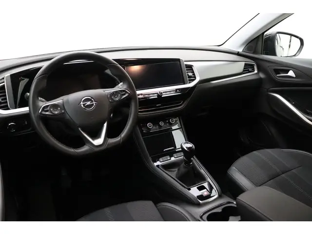 Opel Grandland 1.2 Turbo 130pk GS 2023 Benzine 8