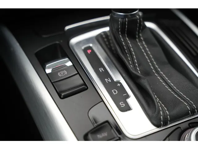 Audi A4 Avant 3.0 TFSI S4 quattro Pro Line 2013 Benzine 34