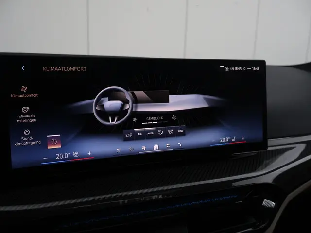 BMW 3 Serie Touring 330e 2025 Hybride Benzine 42