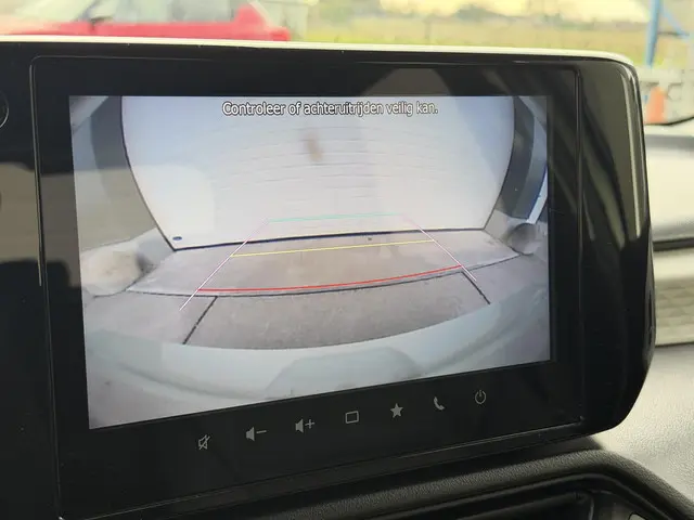 Suzuki Swift 1.2 Select Smart Hybrid 2025 Benzine 16