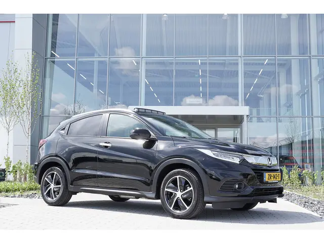 Honda HR-V 1.5i VTEC EXECUTIVE 2019 Benzine 32