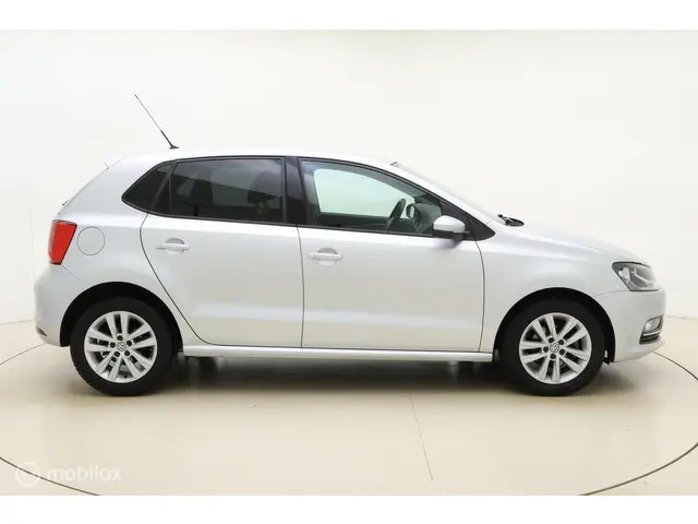 Volkswagen Polo 1.2 TSI Comfortline 2017 Benzine 9